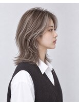 ヘアセラピー サラ(hair therapy Sara)&nbsp;透明感カラーのミディアムレイヤー