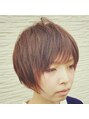 ディアー(Dear) 動きを出しても可愛いショートボブスタイル。