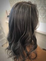 ケアル(Carel)&nbsp;グレージュ＆ハイライト