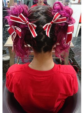 エヌエービー 池袋店(N.A.B.) ツインテール