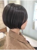 カットで作るシルエットが綺麗なショートボブ【RENJISHI 宮本】
