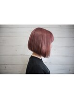 フュー(few)&nbsp;乾かすだけでまとまる前下がりボブ