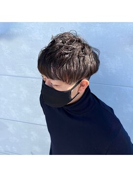 ヘアステージアミカル メンズパーマ