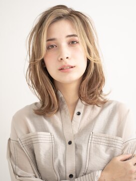 ルクスドレ 新宿(Luxe doree') くびれヘア/アースカラー/地毛風カラー/大人ヘルシー[新宿駅]