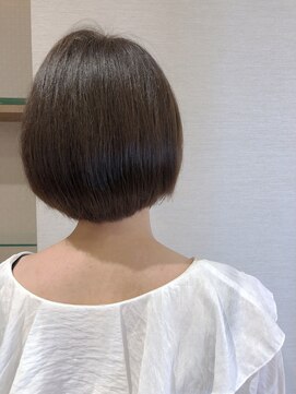 エムウィッシュ(M Wish) 丸みショート/大人可愛いショートボブ/ミニボブ/ころんとボブ