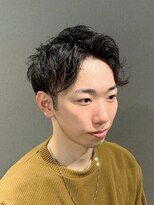 ビーダンディー(Bee dandy)&nbsp;ビジネスナチュラル ツーブロックショートパーマ センターパート