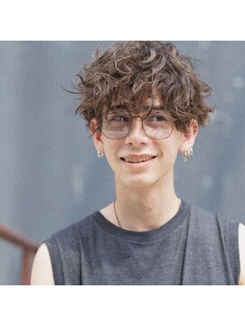 キュー(Cue_) 刈り上げマッシュ×ロシパーマ3［原宿、表参道］