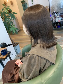 ヘアースパリゾート リアン 燕三条店(Lien) オリーブグレージュ_