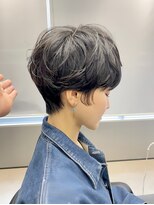 ハルキ ミナト ジャパン オオサカ(HARUKI MINATO japan OSAKA)&nbsp;40代50代小顔似合わせカットくびレイヤーエモージュ大人可愛い