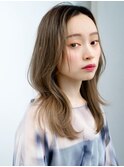 くびれロング長めバングフェイスレイヤーオリーブベージュデジパ