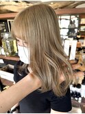 ブロンドベージュ/ブロンド風