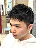 メンズツーブロックアップバンクさわやかイケメンビジネスマン