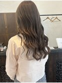 ヘーゼルベージュ