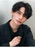 学生向けツイストスパイラルセンターパート 黒髪