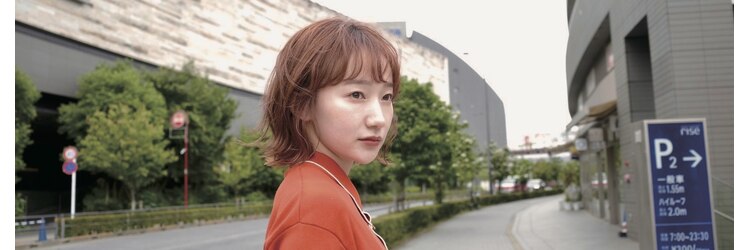 ニカバイカルマ(nica by carma)のサロンヘッダー