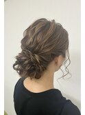 ふわふわシニョン【結婚式ヘアアレンジ巻き髪ドレス】