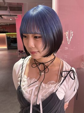 ダズリングディア(Dazzling Deer) 青/ブラック/切りっぱなしボブ/デザインカラー/学割