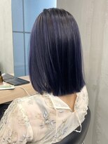 ギークス(GEEKS) 【GEEKS渋谷】ワンブリーチ/ネイビー/冬カラー/伸ばしかけロング