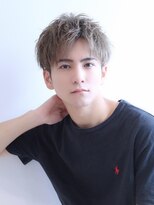 リップス 立川(LIPPS)&nbsp;ハイミルクティーグレージュショート（ツーブロック刈り上げ）