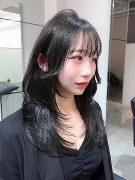 エル バイ アンキシム(elu by AHNKISM) 韓国風レイヤーカット顔まわりくびれオルチャン 心斎橋