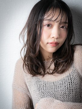カバーヘアアンドスパ ブリス 浦和(COVER HAIR&SPA bliss) エアウェーブパーマグ抜け感ミディアムレイヤーz浦和20代30代