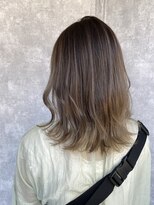 ラウブロッサム 大宮西口店(Lau Blossom)&nbsp;【LauBlossom入江】バレイヤージュ×グレージュ×ケアブリーチ