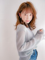 ベージュレイヤーカット