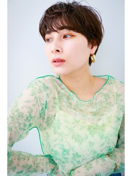 フェリア 梅田(FERIA) 【梅田 茶屋町】モードヘア/似合わせカット/アースカラー