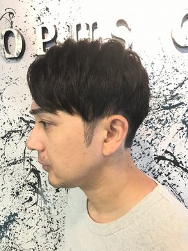 オーパスクリエ (OPUS CREER) ツーブロック刈り上げショート