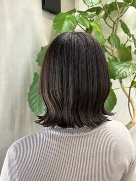 トゥループレイス(true place) 外はねボブ