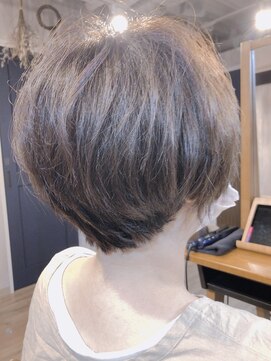 レイ 津田沼(Lei) 黒髪/ボブルフ/ネビージュ/小顔/ワンレン/