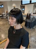 ボブルフ姫カットレイヤー切りっぱなしボブインナーカラー