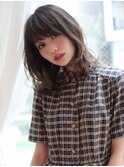 大人可愛い骨格小顔レイヤーくびれヘア細めハイライトブルージュ