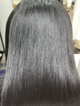 ココノサロン ハナレ(cocono salon HANARE) 強い癖のバージン毛への扱いやすい美髪矯正