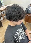 マッシュ波巻きスパイラルツイスト フェザーパーマ　MEN’S HAIR