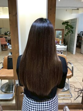 フェスト ヘア メイクアップ(Fest hair makeup) うる艶ロング しっとりまとまる縮毛矯正ストレート20代30代