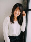 シースルー前髪の軽めウルフスタイル