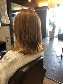 ナトゥーラ 岐阜(Natura) 外ハネハイトーン