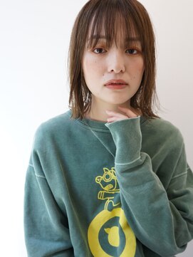 ネオリーブ チロル 横浜西口店(Neolive CiroL.) 切りっぱなしボブ　　シースルーバング　オリーブベージュ