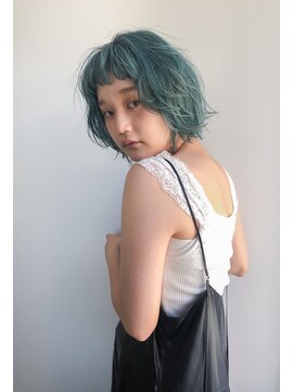 セーヌパス(CEINE PATH) エメラルドカラー/ハイトーン/veganブリーチ