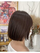 ウタ(uta)&nbsp;【あおき　ひかる】大人ボブ　脱！白髪染め！