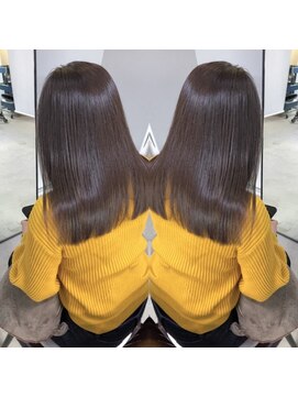 ロク 高田馬場(lok) 切りっぱなし艶髪ストレート【高田馬場　lok】