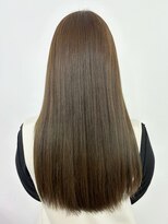 アイティーバイアルバム 藤沢店(IT by ALBUM)&nbsp;グレージュカラーグレーベージュレイヤーロング美髪_ba490231