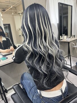 ブルーブラック×ブロンドハイライトエクステ70枚　担当SE-YA