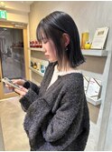 YOKE 切りっぱなしボブ外ハネボブ結べるボブネイビーグレージュ