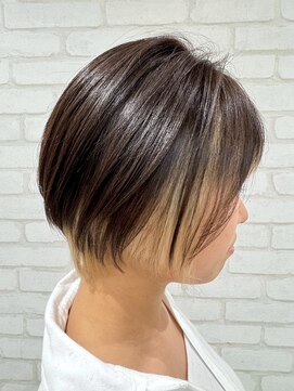 ヘアーアンドビューティーガーデン(HAIR AND BEAUTY GARDEN) 栃木大人ショートボブグレイカラー白髪染め白髪ぼかしハイライト