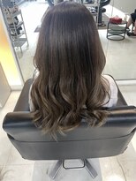 シャンプーボーイエイムス(SHAMPOO BOY aims) バレイヤージュ/ハイライト