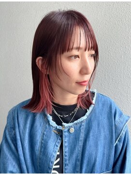 ロージアバイアルティナ(ROSIER by artina) マッシュウルフ/インナーカラーピンク