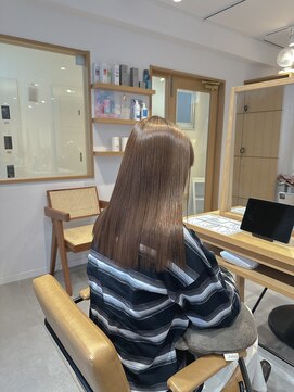 縮毛矯正ストレートパーマミルクティーベージュ20代30代