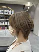 ジーディーエス(GDS)&nbsp;ワンブリーチミルクティーベージュ